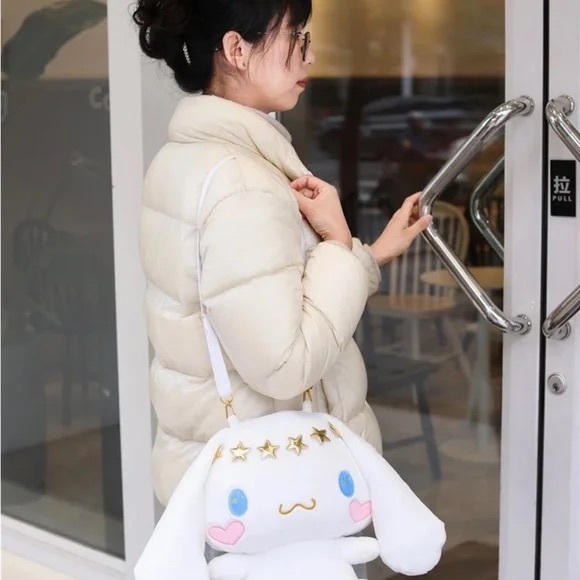 Sanrio Hello Kitty and Friends Cinnamoroll (Cinnamonroll) plush backpack - Picture 2 of 8